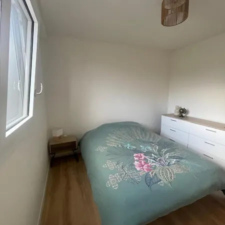 Independant Calme Confort Detente Et Convivialite * 伊斯内姆