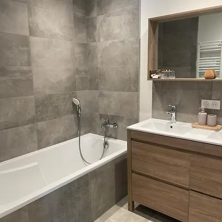 Independant Calme Confort Detente Et Convivialite 公寓