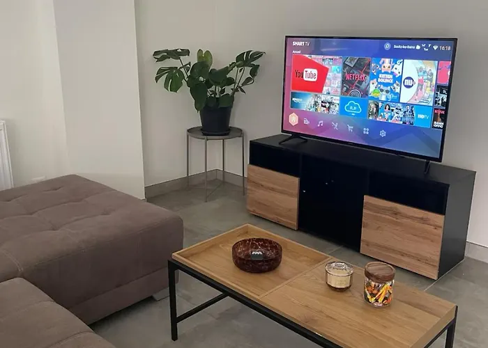 Independant Calme Confort Detente Et Convivialite 伊斯内姆