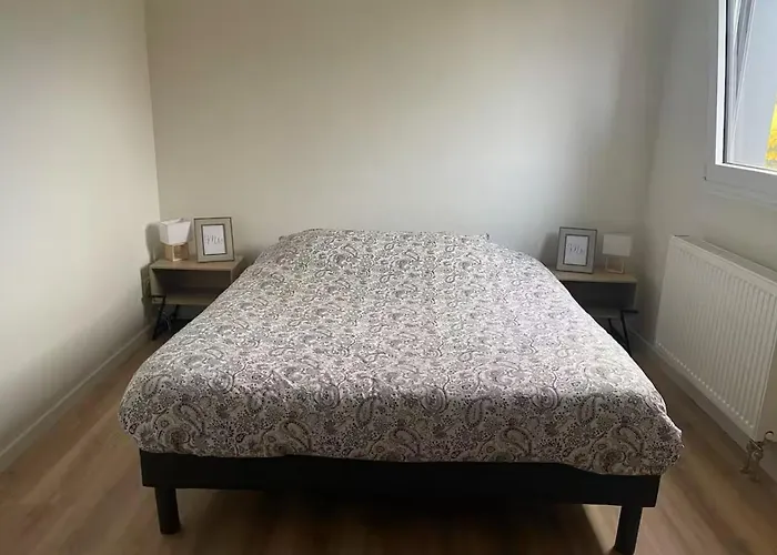 Independant Calme Confort Detente Et Convivialite * 伊斯内姆